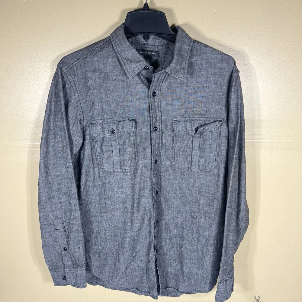 Banana Republic Mens Large Gray Chambray Button Up Shirt Long Sleeve Cotton